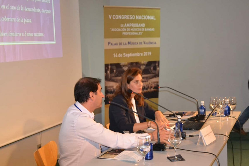 V CONGRESO AMProBand: ponencia de Dña. Beatriz González